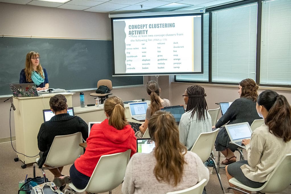 Maybeth Elliot teaching a class.