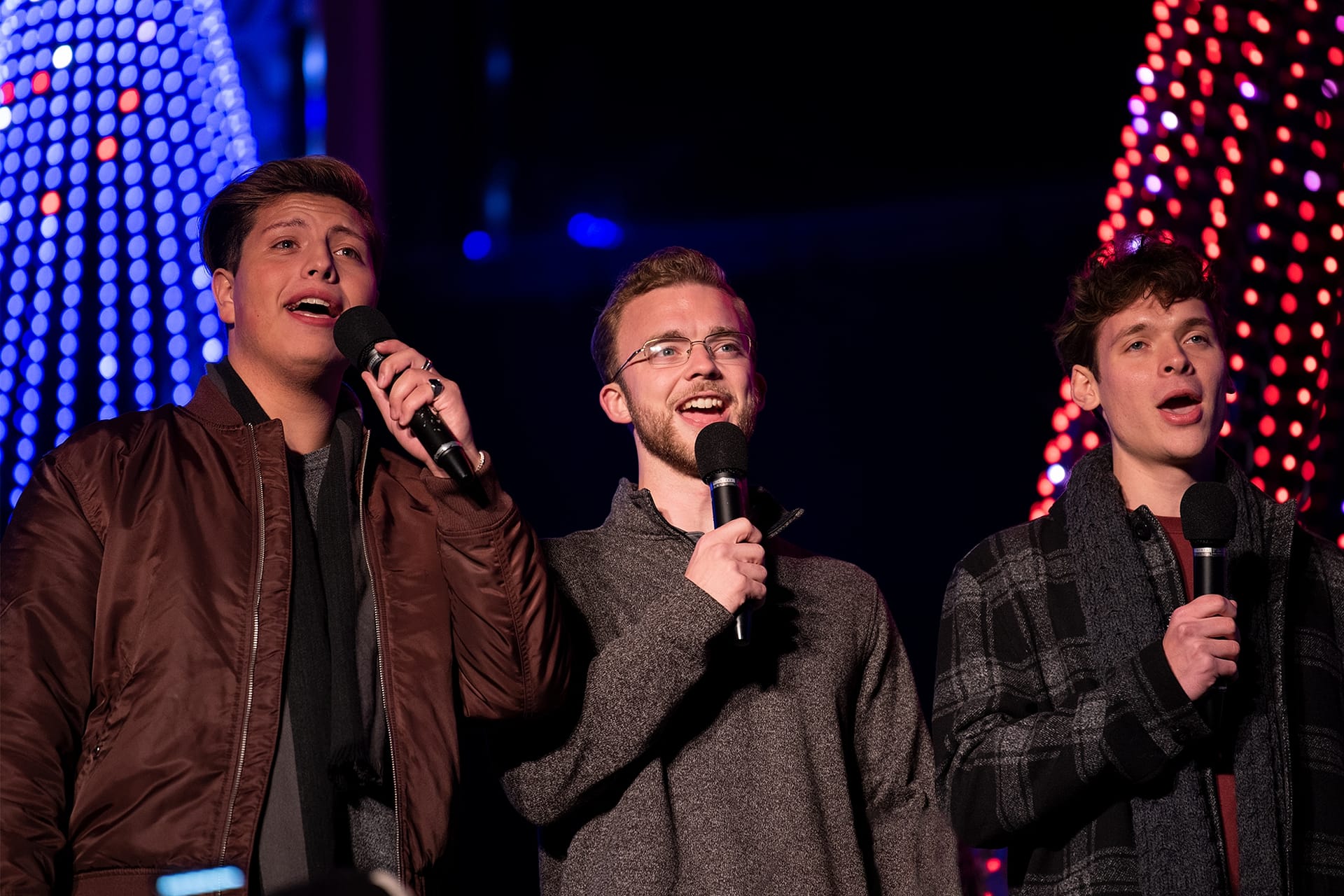 Christmas lights singers