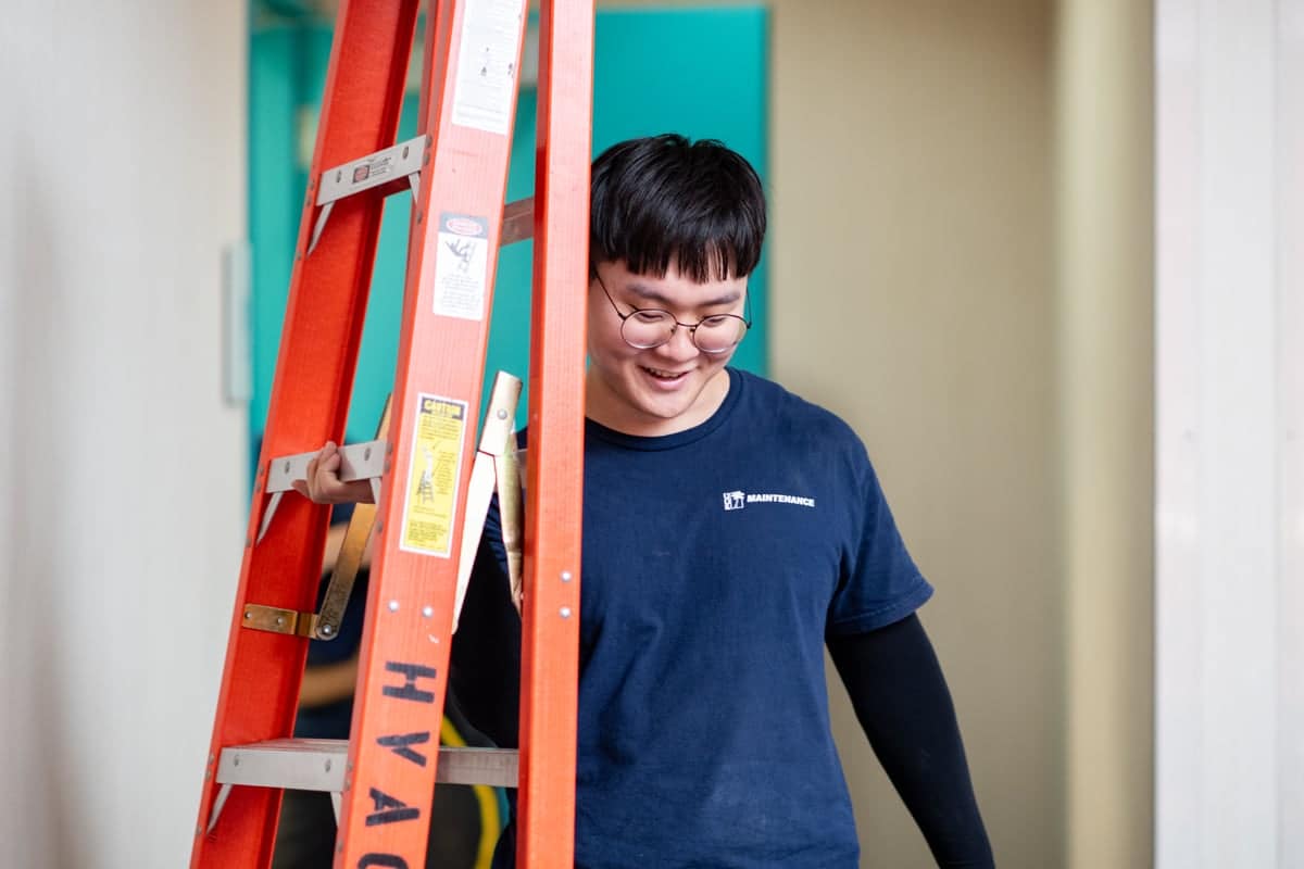 Student-Employ-Maintenance Summer student worker working in maintenance