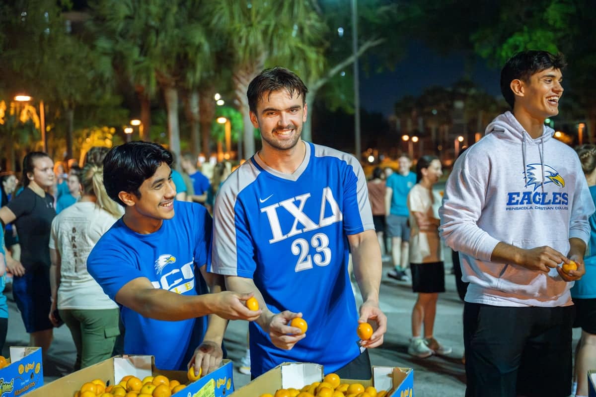 PCC Students grab some fruit at the 2025 Mission Run