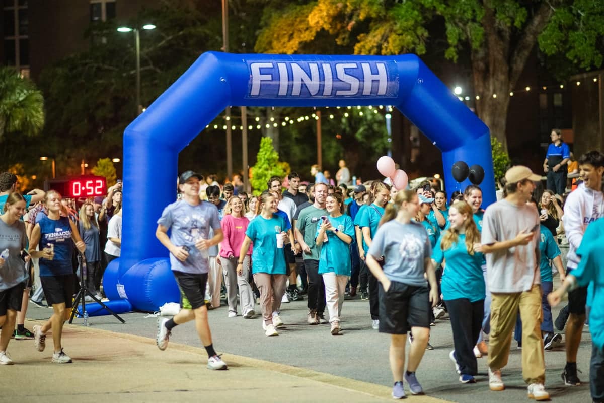 PCC Students start the 2025 Mission Run