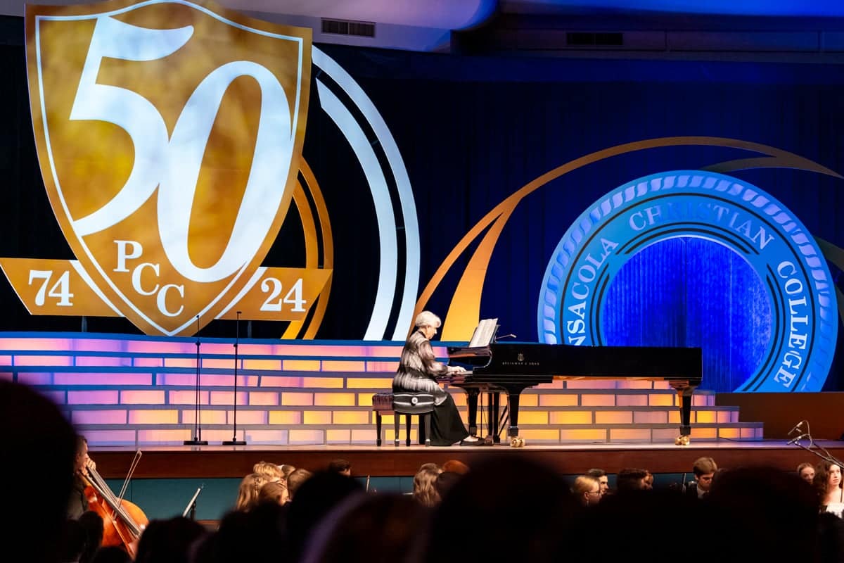 gala50th-jaffe-piano “God’s Perfect Lamb” performed by Mrs. Daisy Jaffé