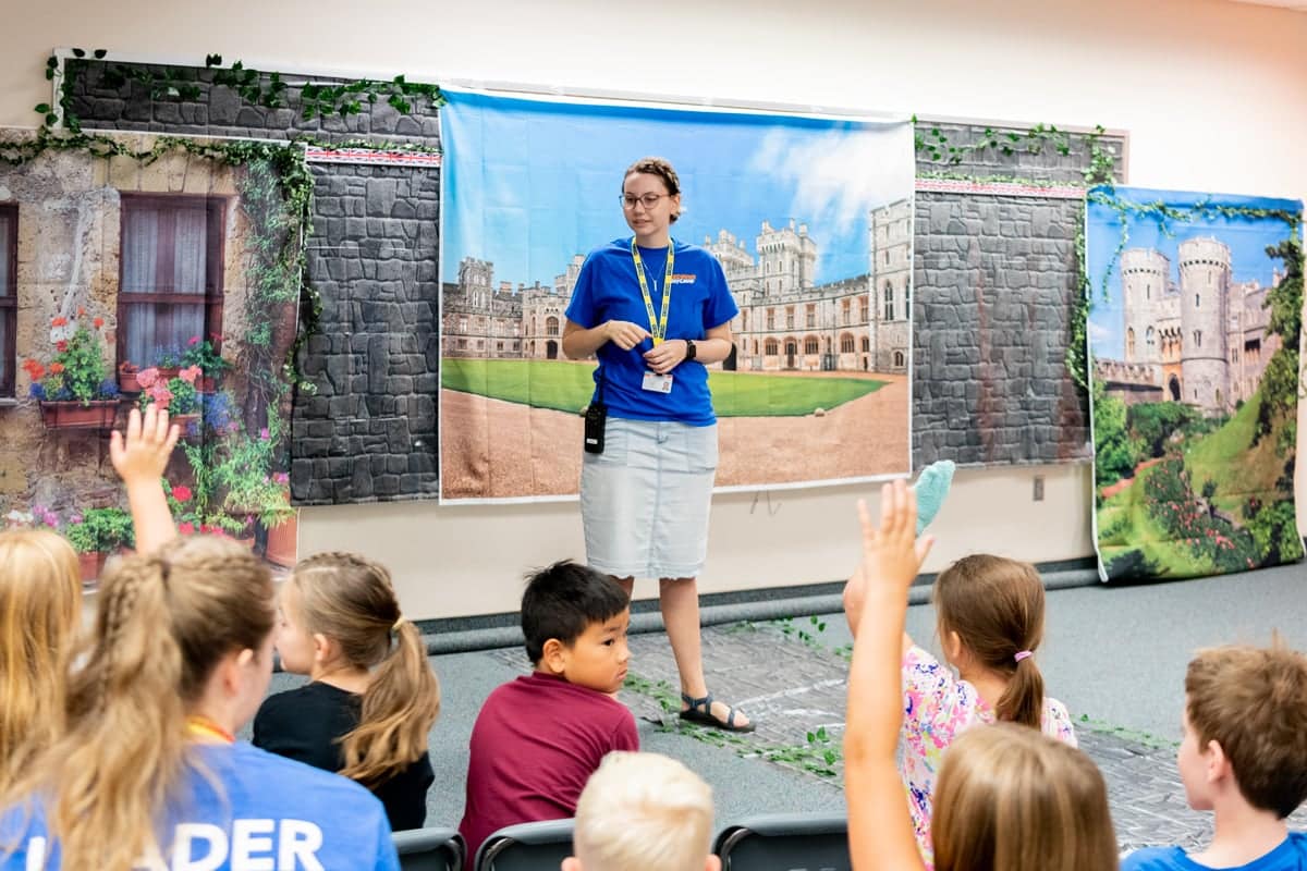 Discover Day Camp Worker teaching campers