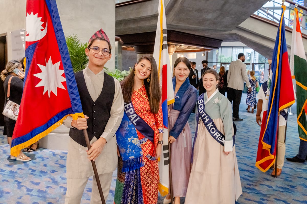 slideshow-9 Parade of Nations
