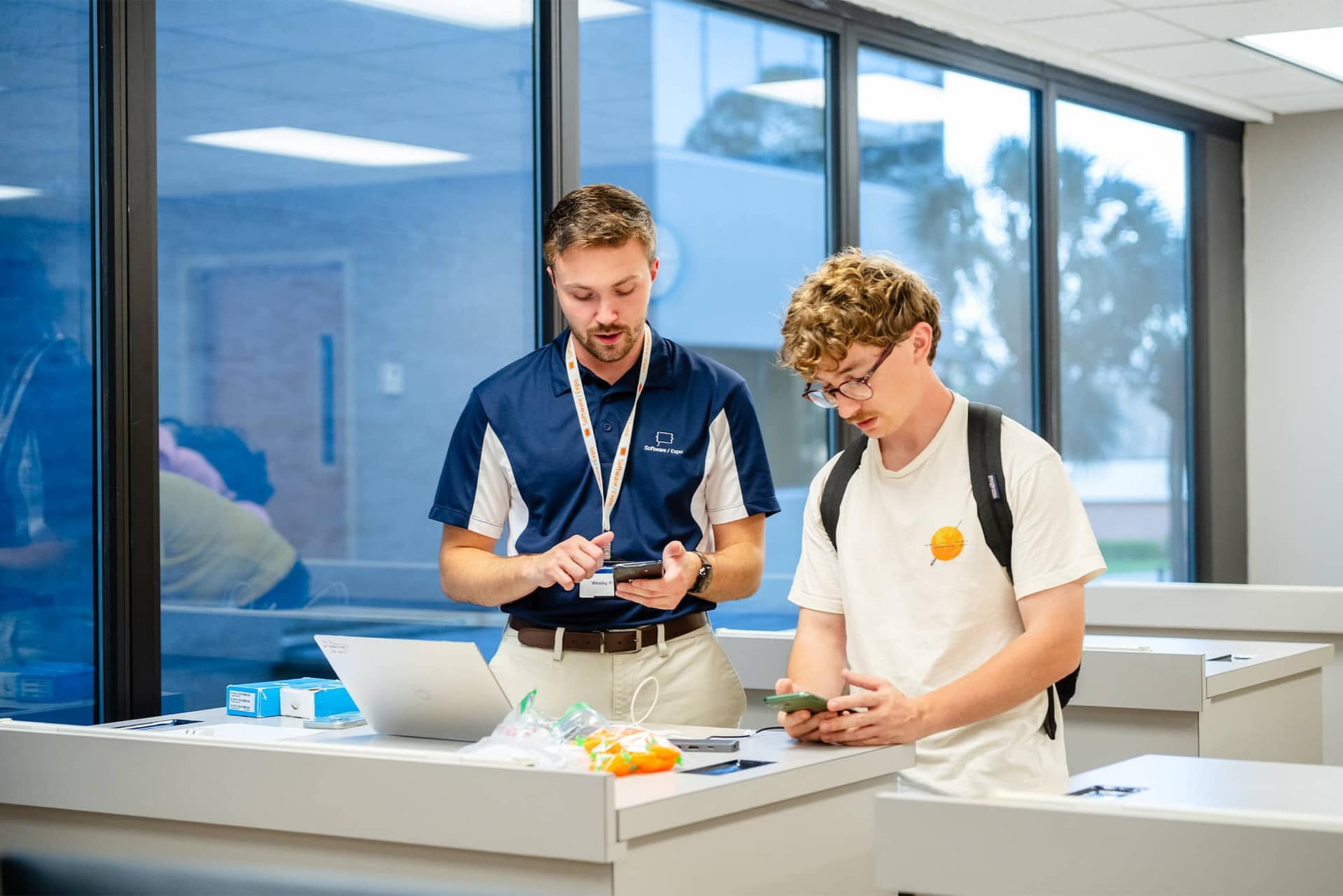 Slideshow-6 software expo