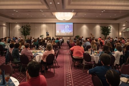 Alumni Homecoming Reminiscence Dinner