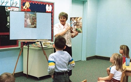 Faculty Linda Williams teaching