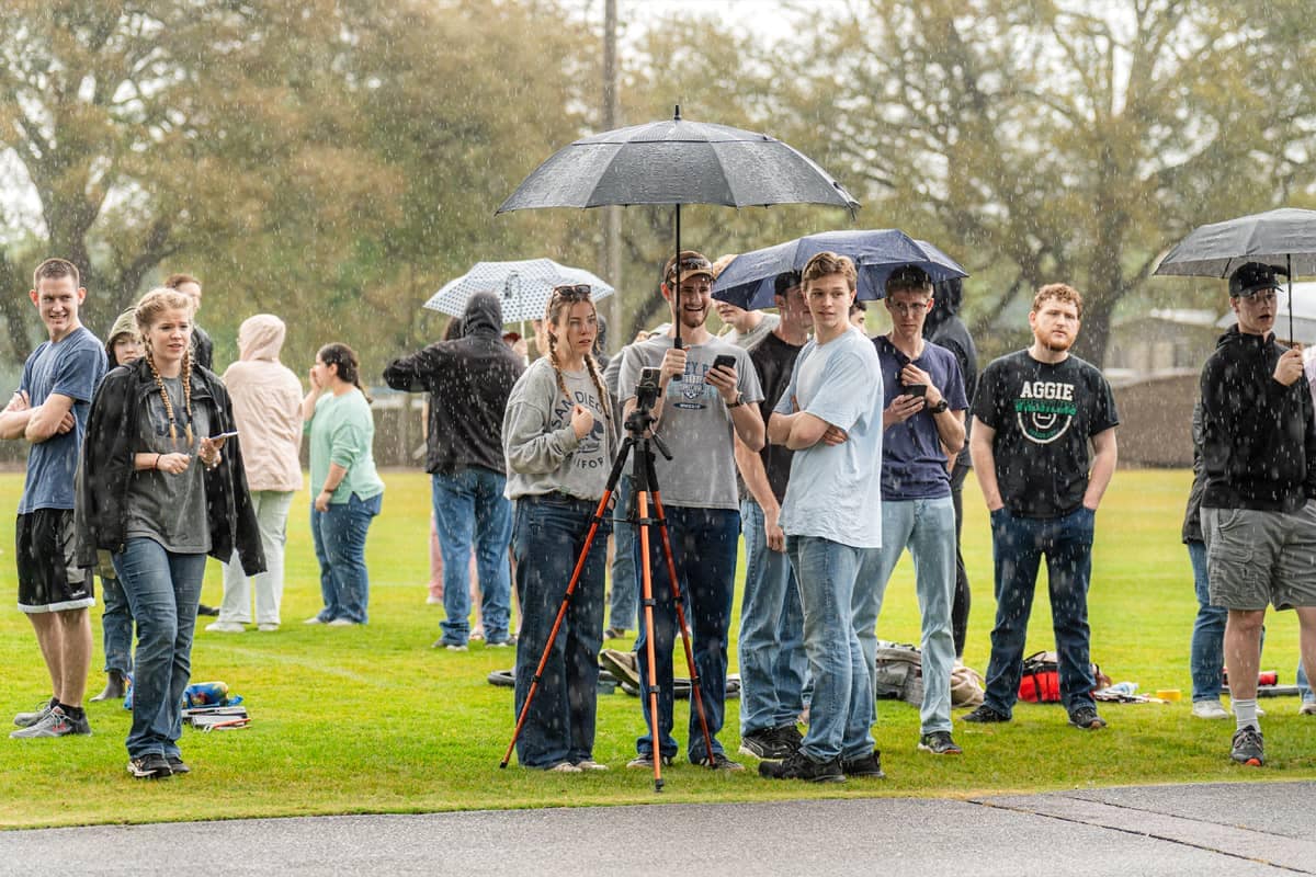 Crowd watching race