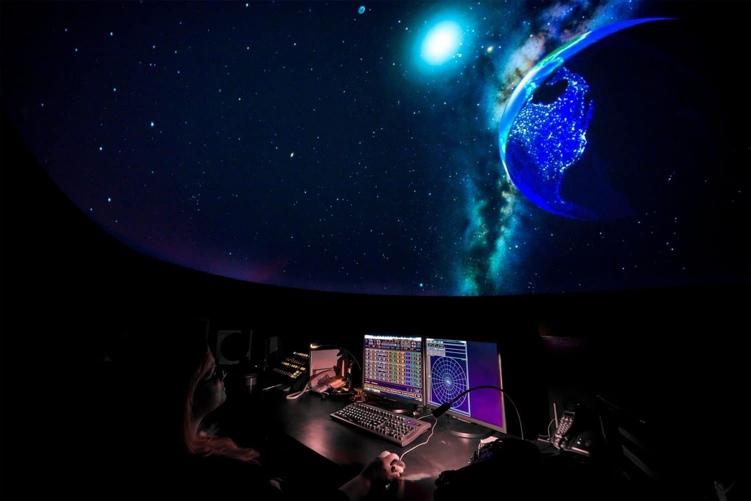 planetarium-behind-the-scenes Planetarium show