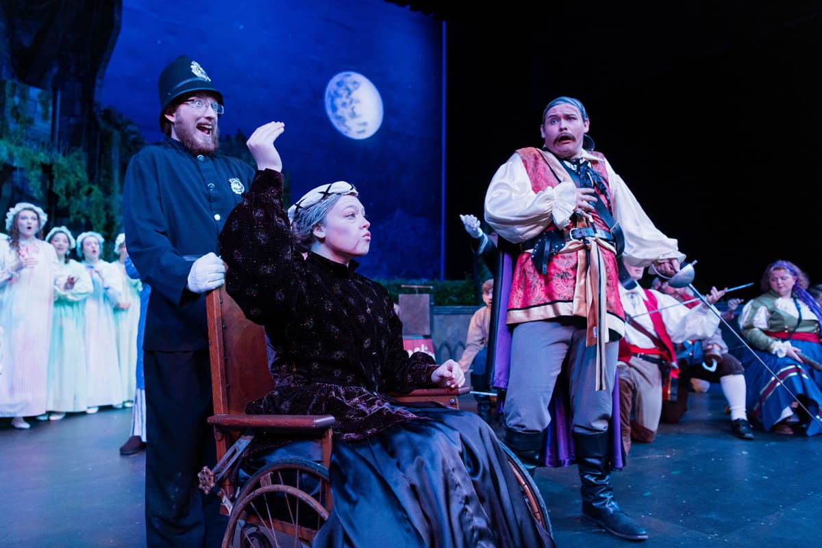 fas-pirates-6 Fine Arts Series: The Pirates of Penzance