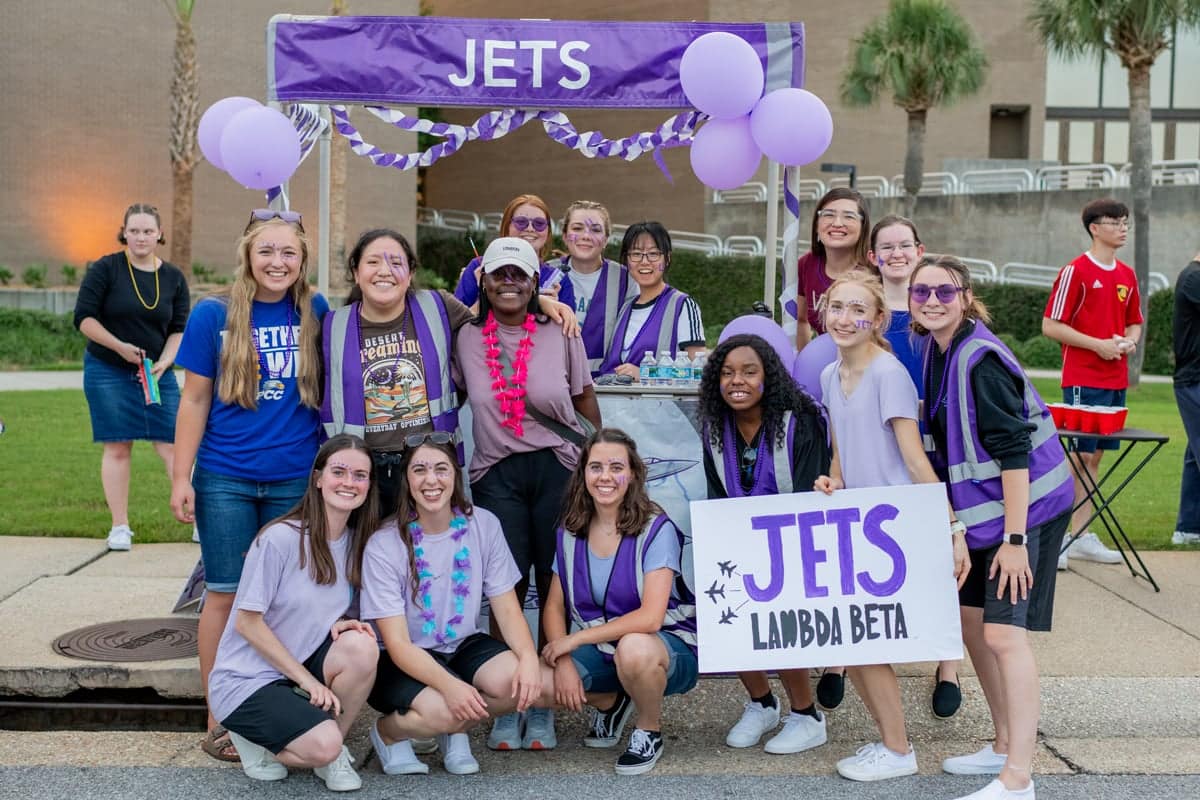 Greek Rush Collegian Booth Jets