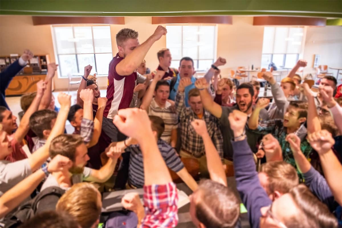 Guy's collegian meeting