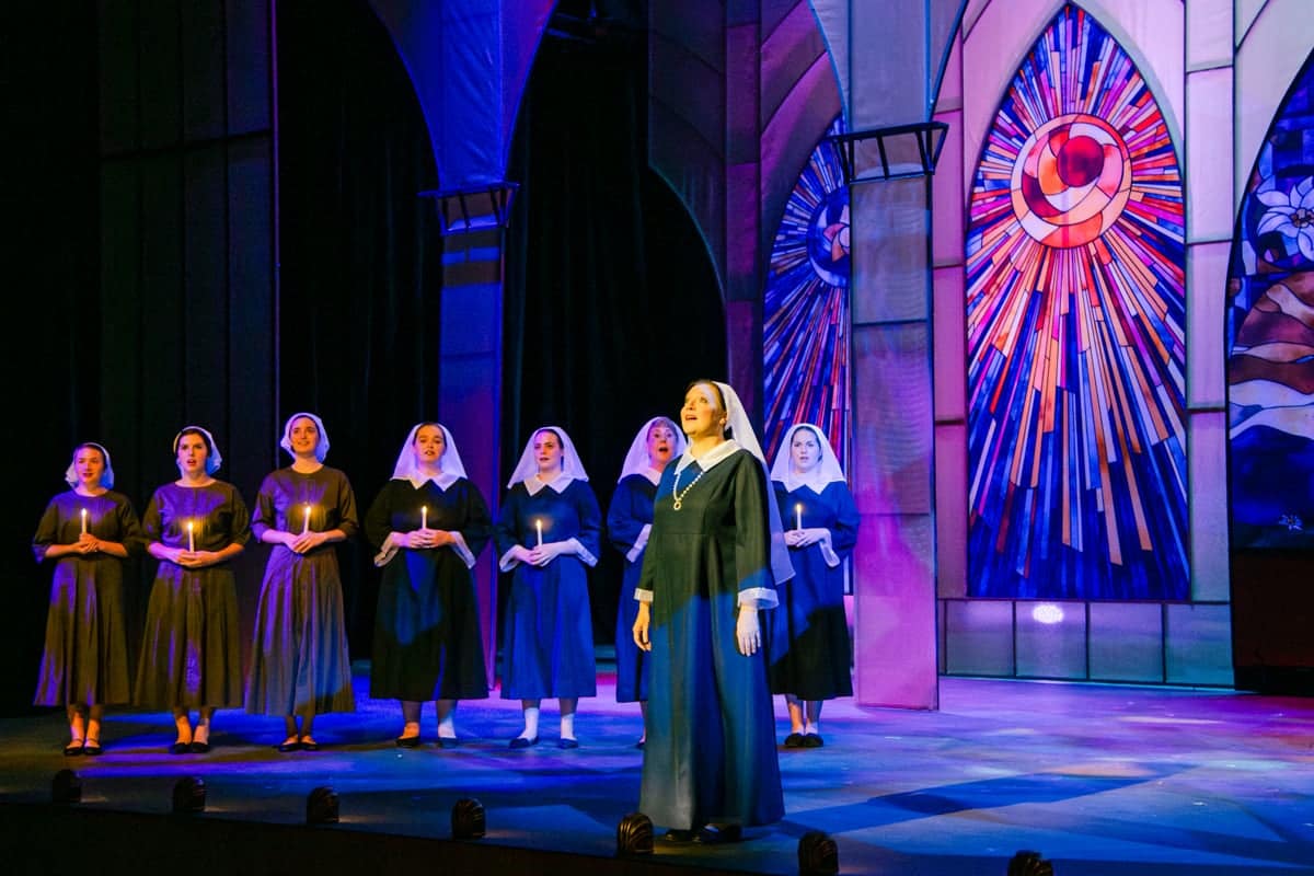 som-singing-nuns