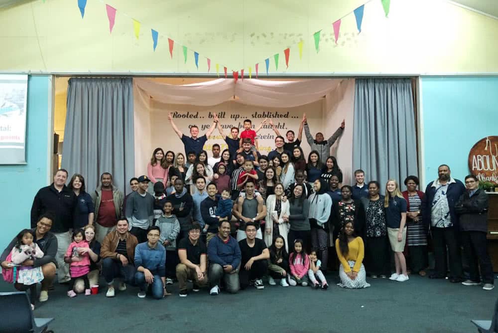 YOM missions team group photo. 