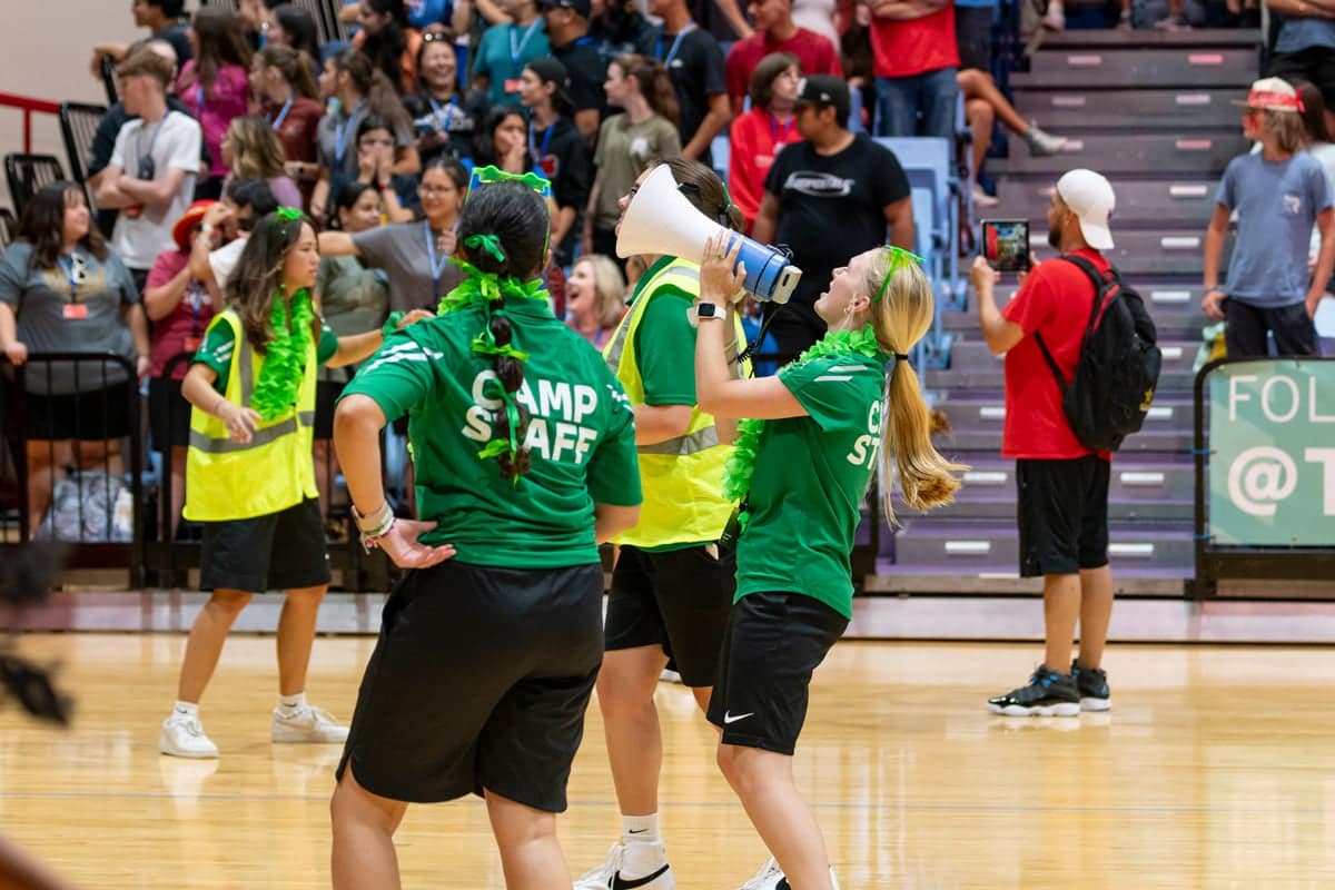 te-opening-competition Team Extreme team leaders during opening competition