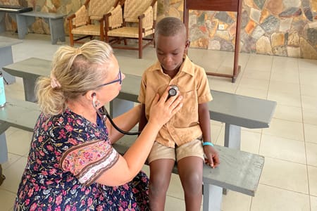 Alumna Tabitha Groeneveld providing healthcare