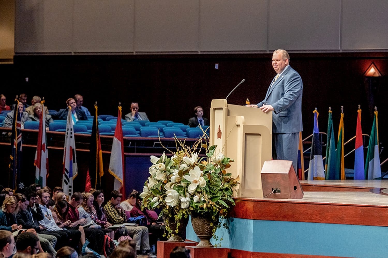 missions-conference-Bill-Patterson Bill Paterson preaching during Missions Conference.