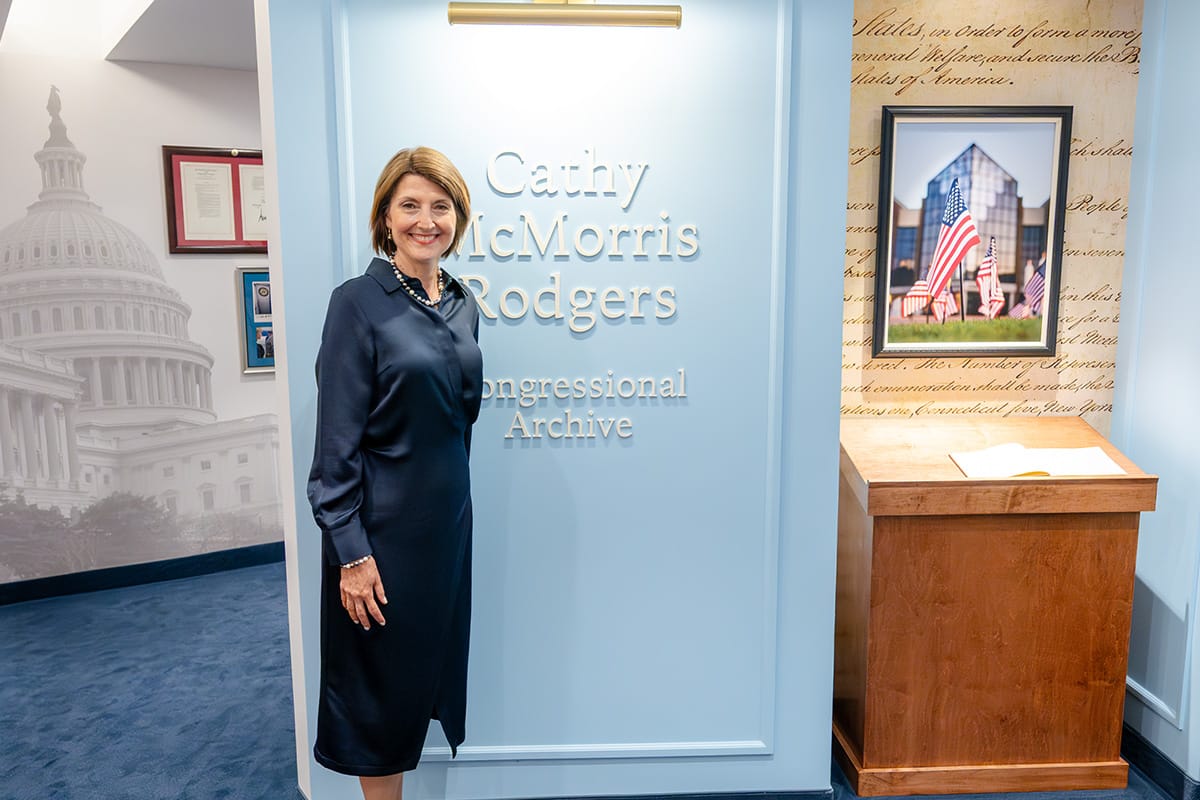 nr-center-for-faith-slideshow-2 Cathy McMorris Rodgers congressional archive