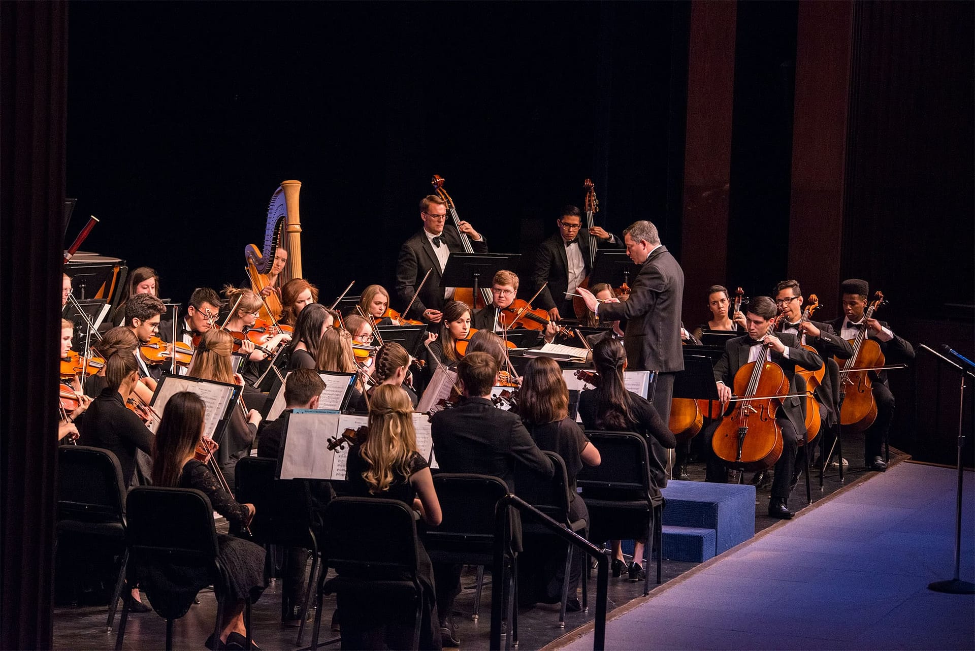 PCCymphony performing