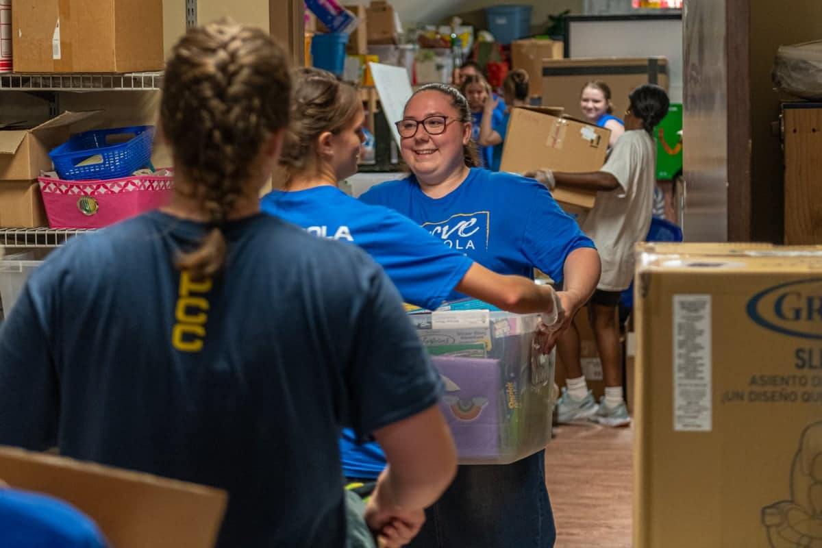 PCC girls help the community through the Serve Pensacola activity