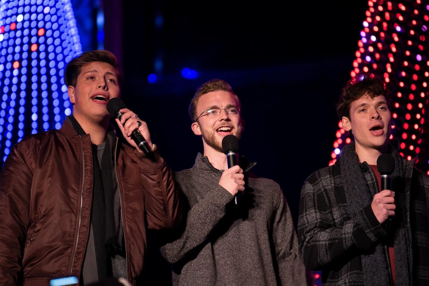Christmas lights singers