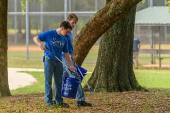 PCC guys help the community through the Serve Pensacola activity