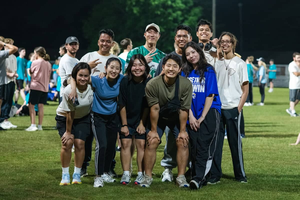 PCC Students pose for a photo at the 2025 Mission Run