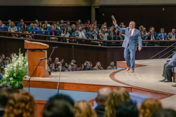 Dr. Jim Schettler preaches during Legacy Bible Conference