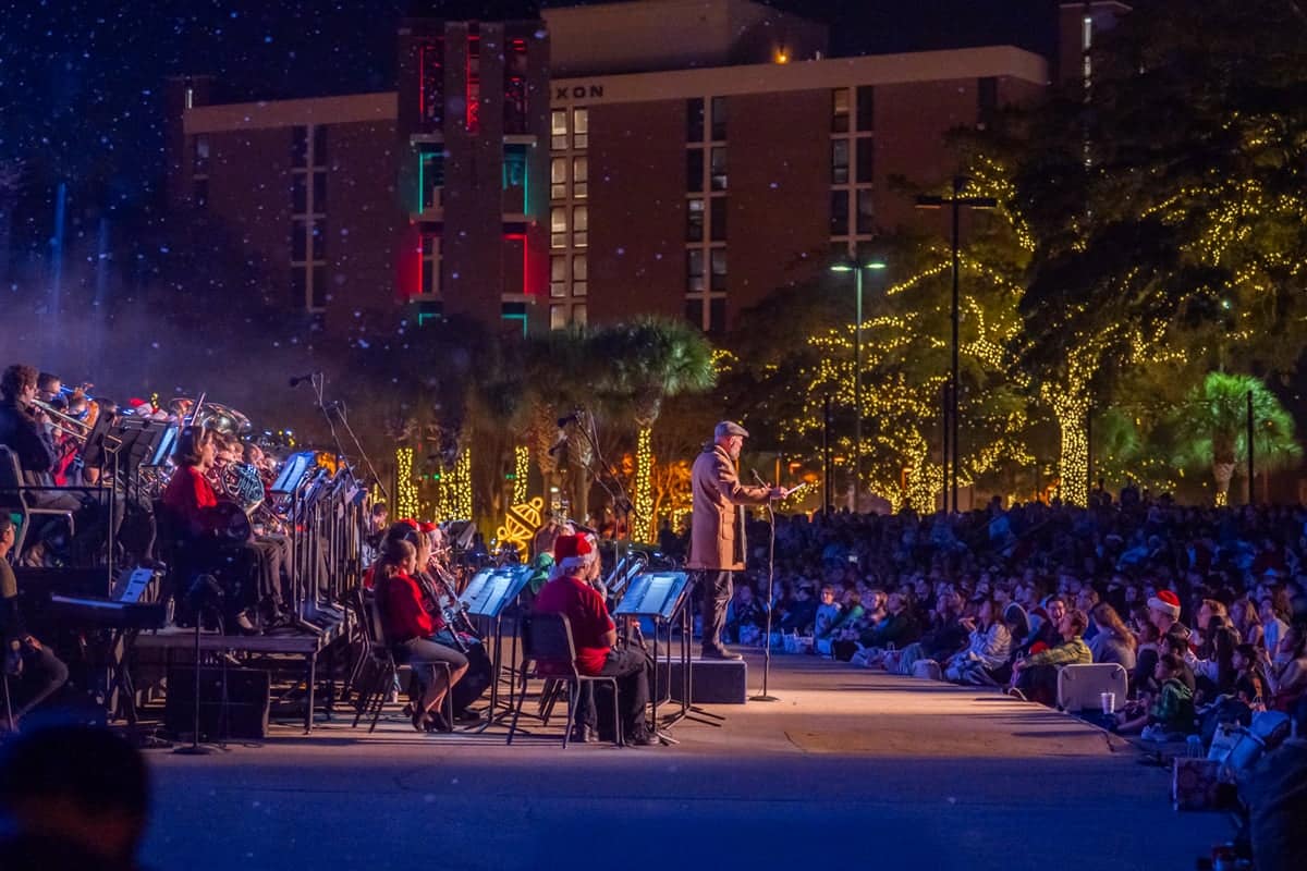 PCC Students sat on varsity terrace and enjoyed the campus light displays and music at the Christmas Lights Event.