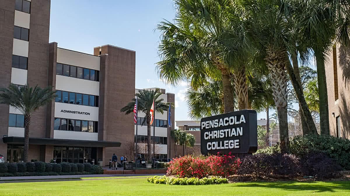 New Students How to Get Started at PCC • Pensacola Christian College News