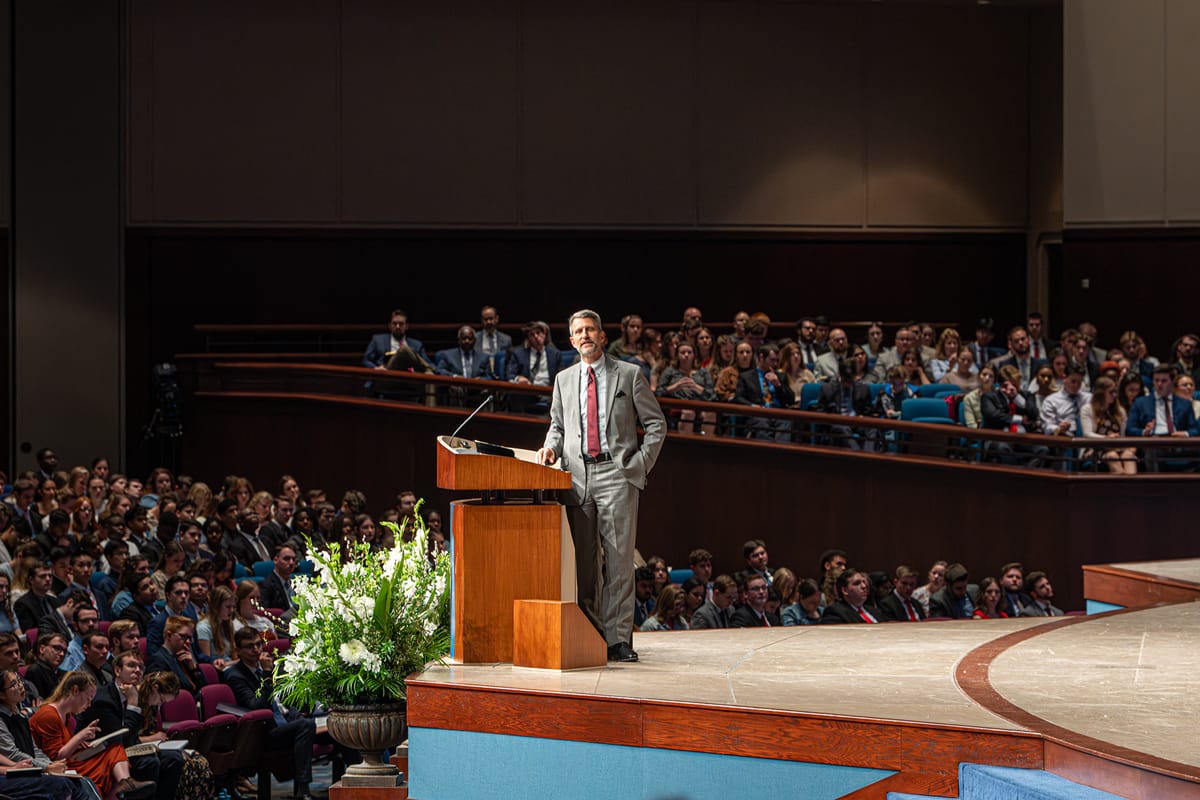 Dr. Kurt Skelly preaching